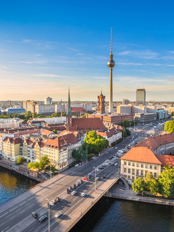 Panoramic view at the Berlin city center during a language stay in Germany