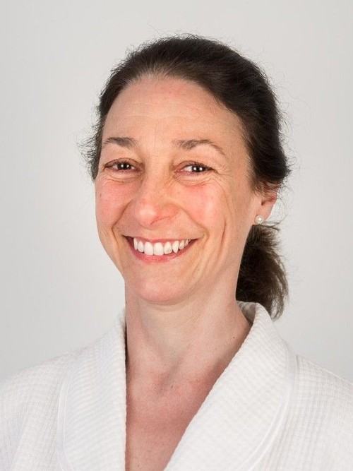 Portrait of Emma Viaud, Language coach at Allemand-Genève.